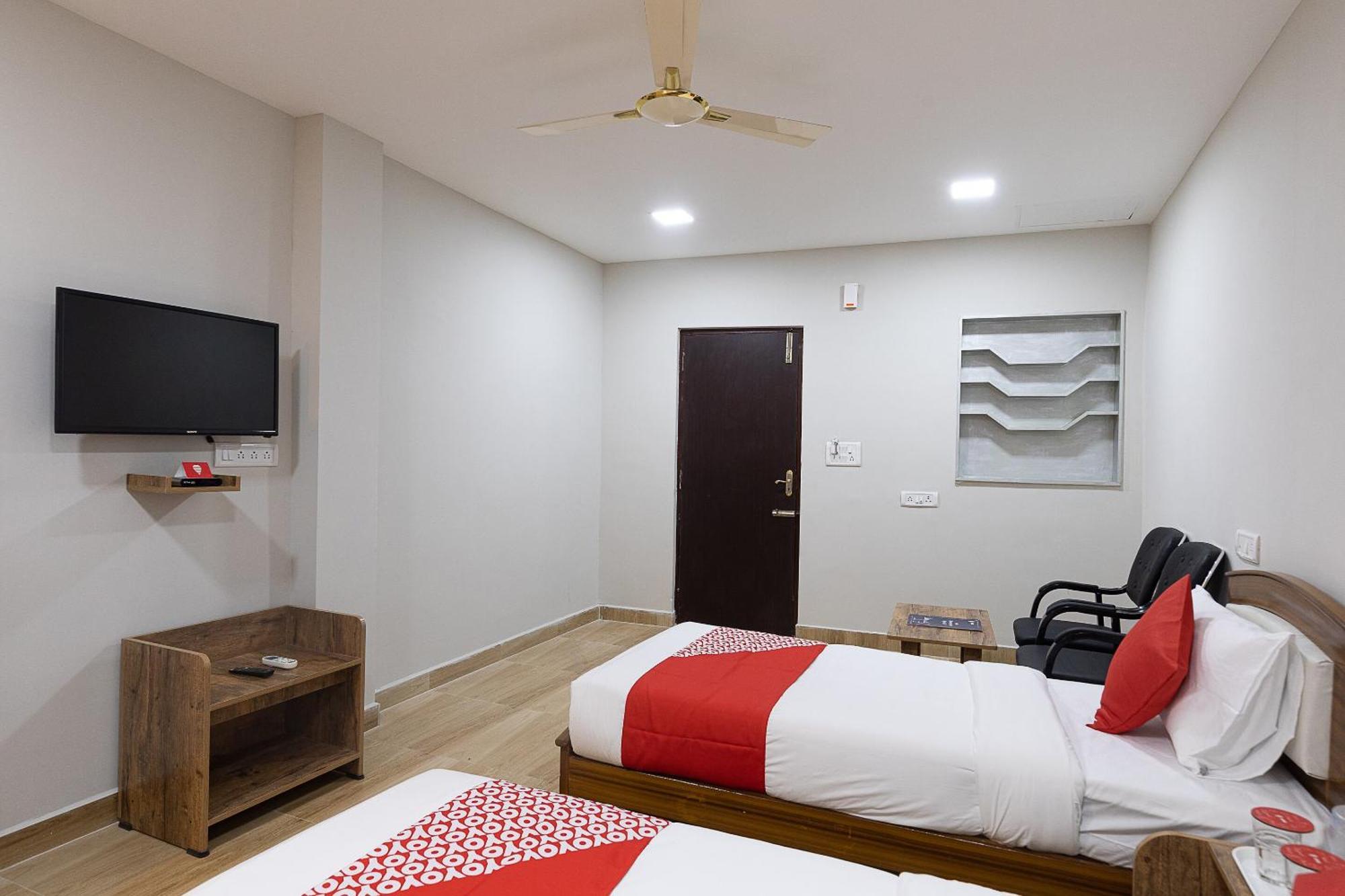 Hotel O Nestle Inn Chennai Exterior foto